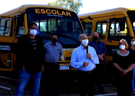 4 novos micro-ônibus reforçam a frota do transporte escolar de Nova Andradina