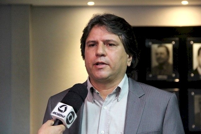 Pesquisa de intenção de votos para deputado mostra Caravina entre os favoritos