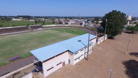 ESTÁDIO ANDRADÃO RECEBE NOVA PINTURA