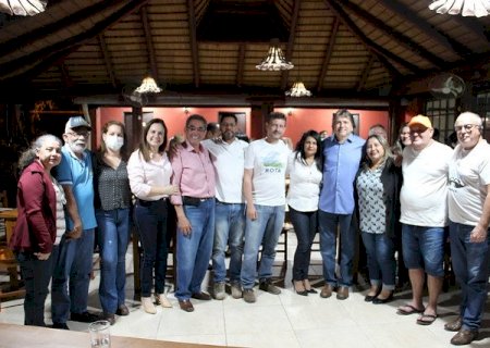 Pré-candidato a deputado estadual, Caravina visita municípios da fronteira