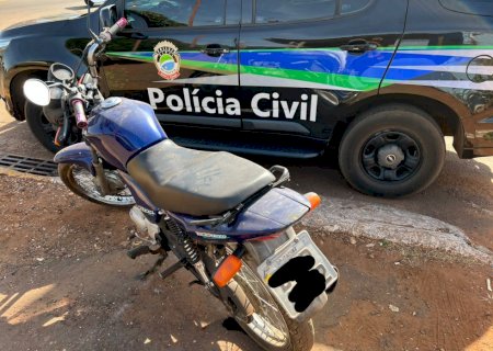 A Polícia Civil de Ivinhema-MS prende dois suspeitos e recupera motocicleta furtada em Novo Horizonte do Sul/MS