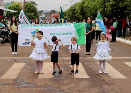 DESFILE CÍVICO EM NOVA CASA VERDE ABRE SEMANA DA PÁTRIA