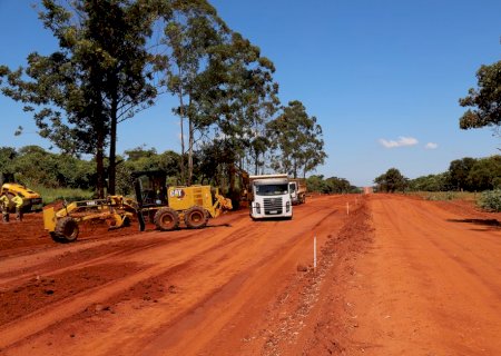 Obra de pavimentação do acesso à Usina Santa Helena é marco da parceria Estado e Município