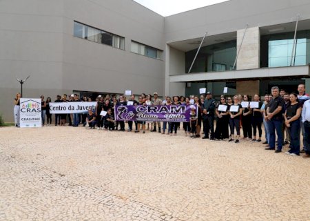 Procuradoria da Mulher da Câmara prestigia 1ª Caminhada 'Além das Flores, queremos respeito'