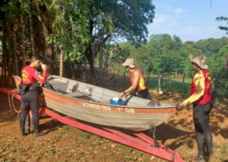 Mergulhadores fazem buscas em cachoeira onde adolescente pode ter desaparecido em Campo Grande