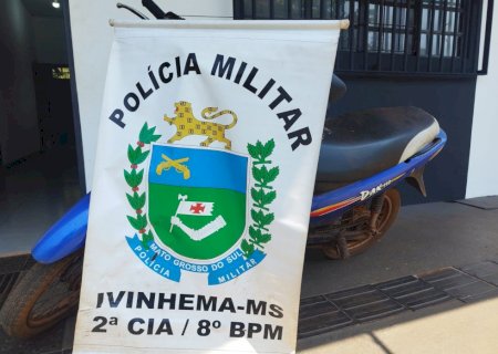 Polícia Militar de Ivinhema localiza motocicleta abandonada em plantação de café